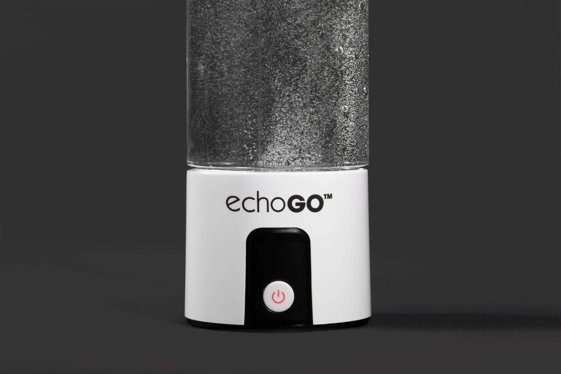 Echo Go Hydrogen Water Bottle with SPE and PEM technology for enriching water with hydrogen.